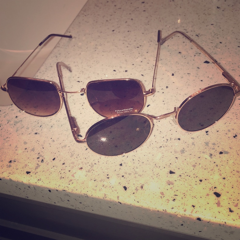2 Sunglasses